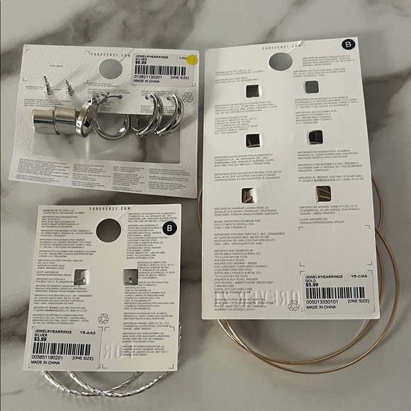 Forever 21 Mixed Metal Hoop Earring Collection! #5 - Picture 3 of 7